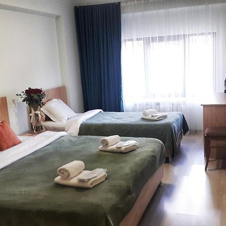 Amadeus Hotel Tiflis Exterior foto