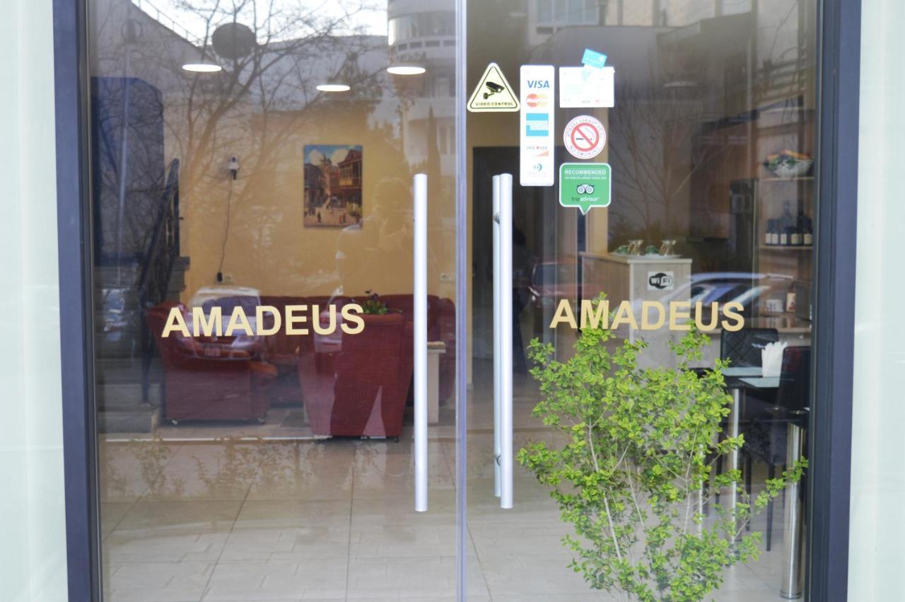 Amadeus Hotel Tiflis Exterior foto